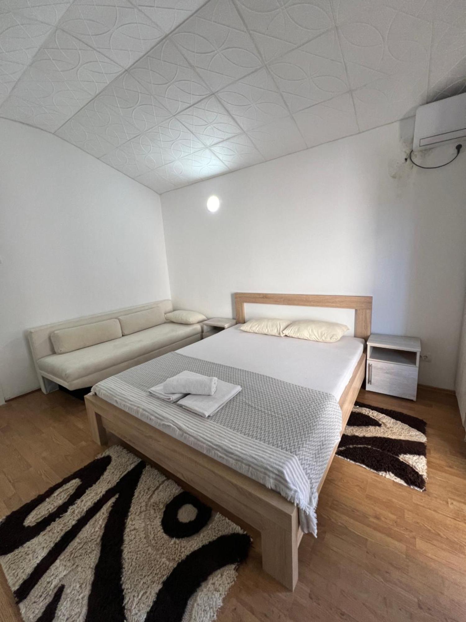 Apartments Nautilus Ulcinj Exterior photo