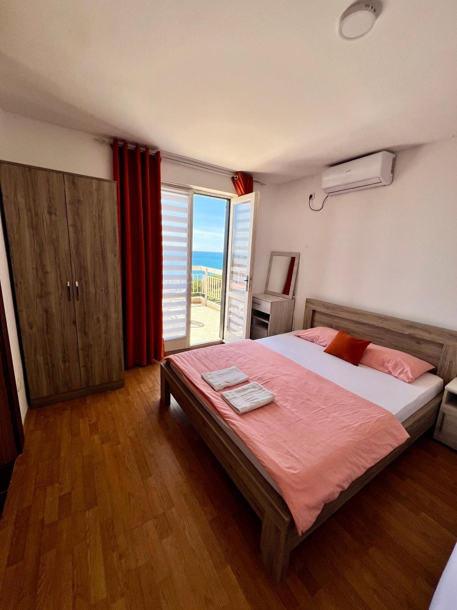 Apartments Nautilus Ulcinj Exterior photo